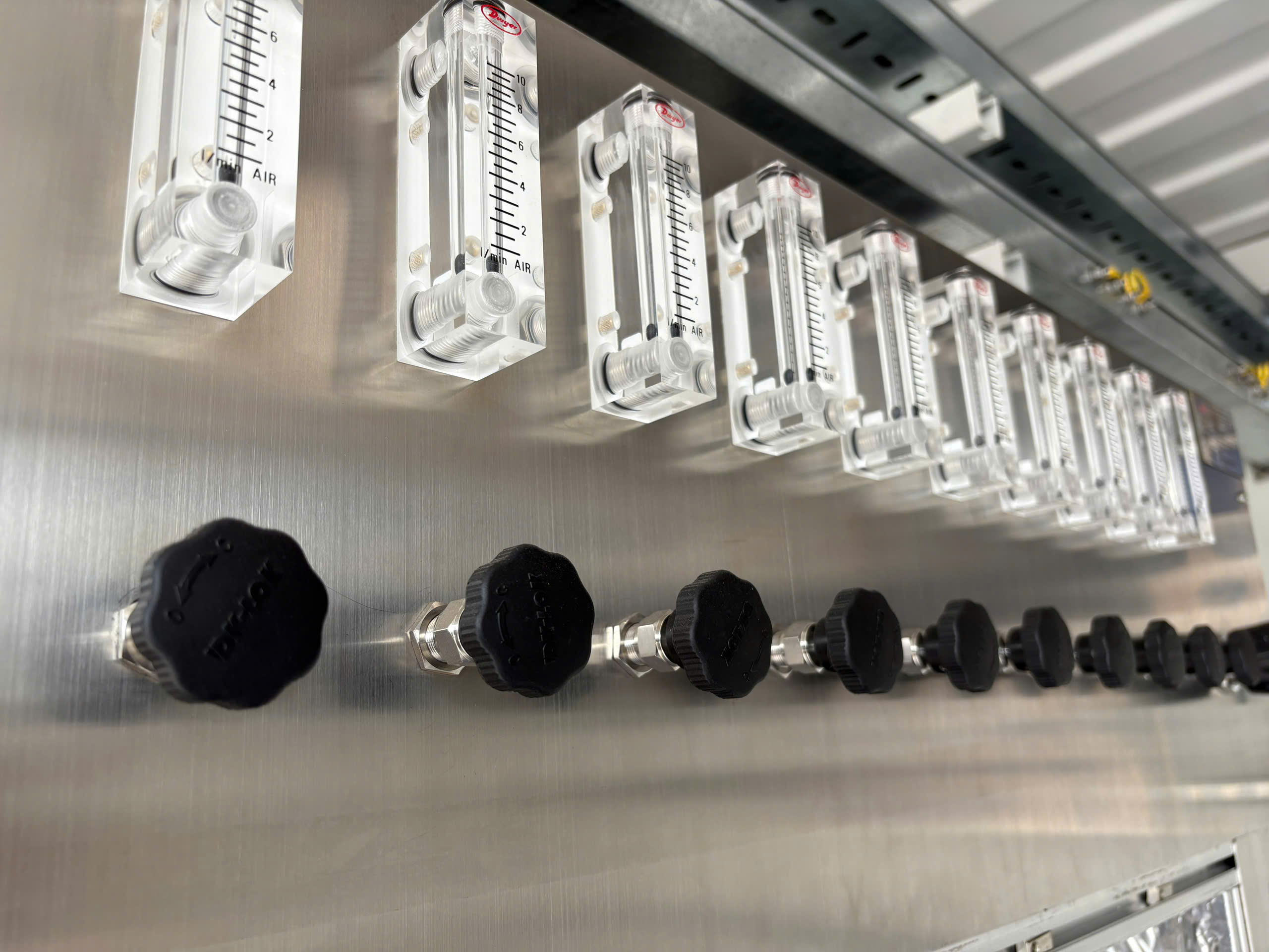 Trang chủ 3 z6740699136587 dbcf85a443acbc6fcc81efd97933693d